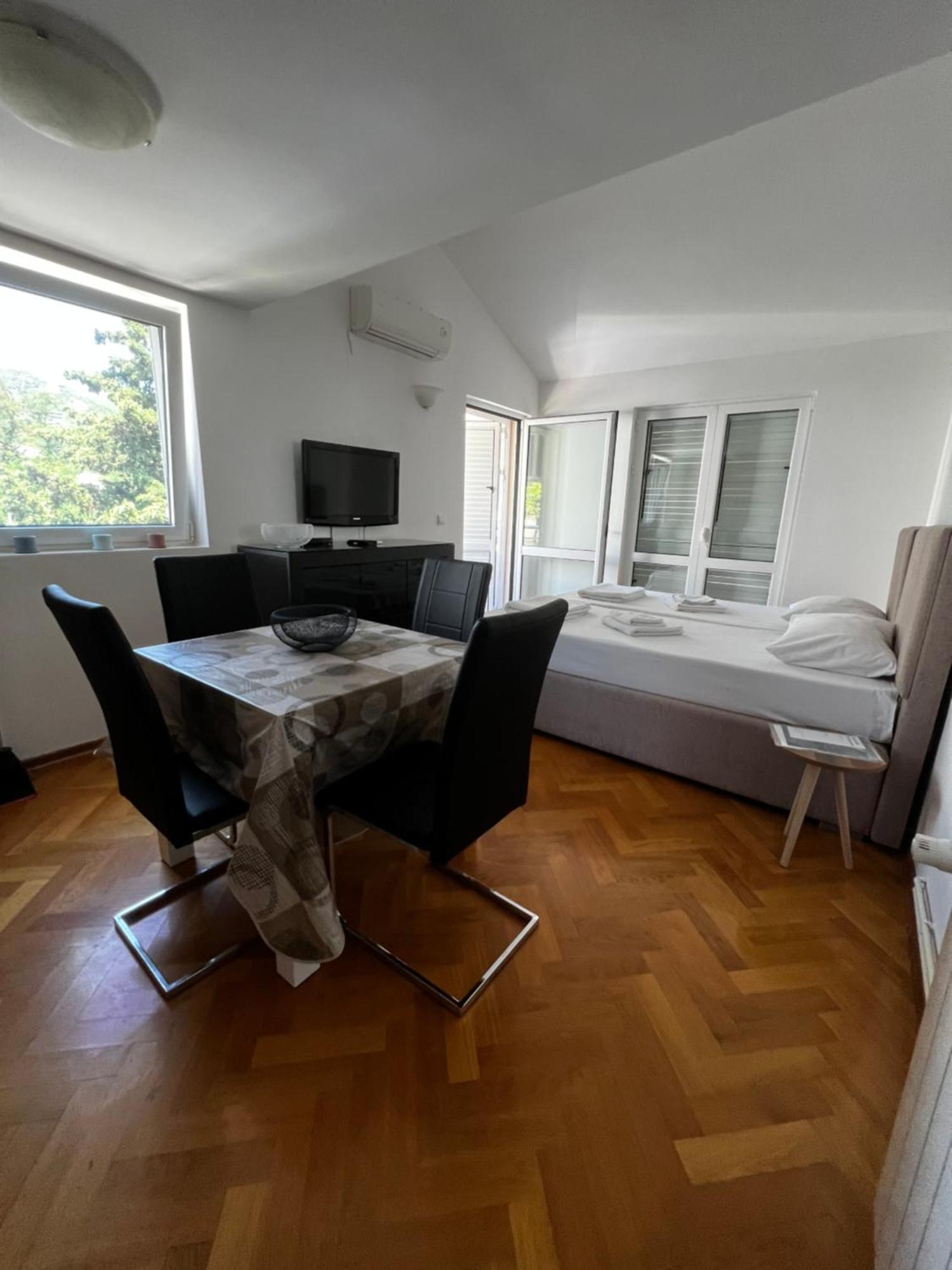 Guest House Mrvaljevic ブドヴァ エクステリア 写真