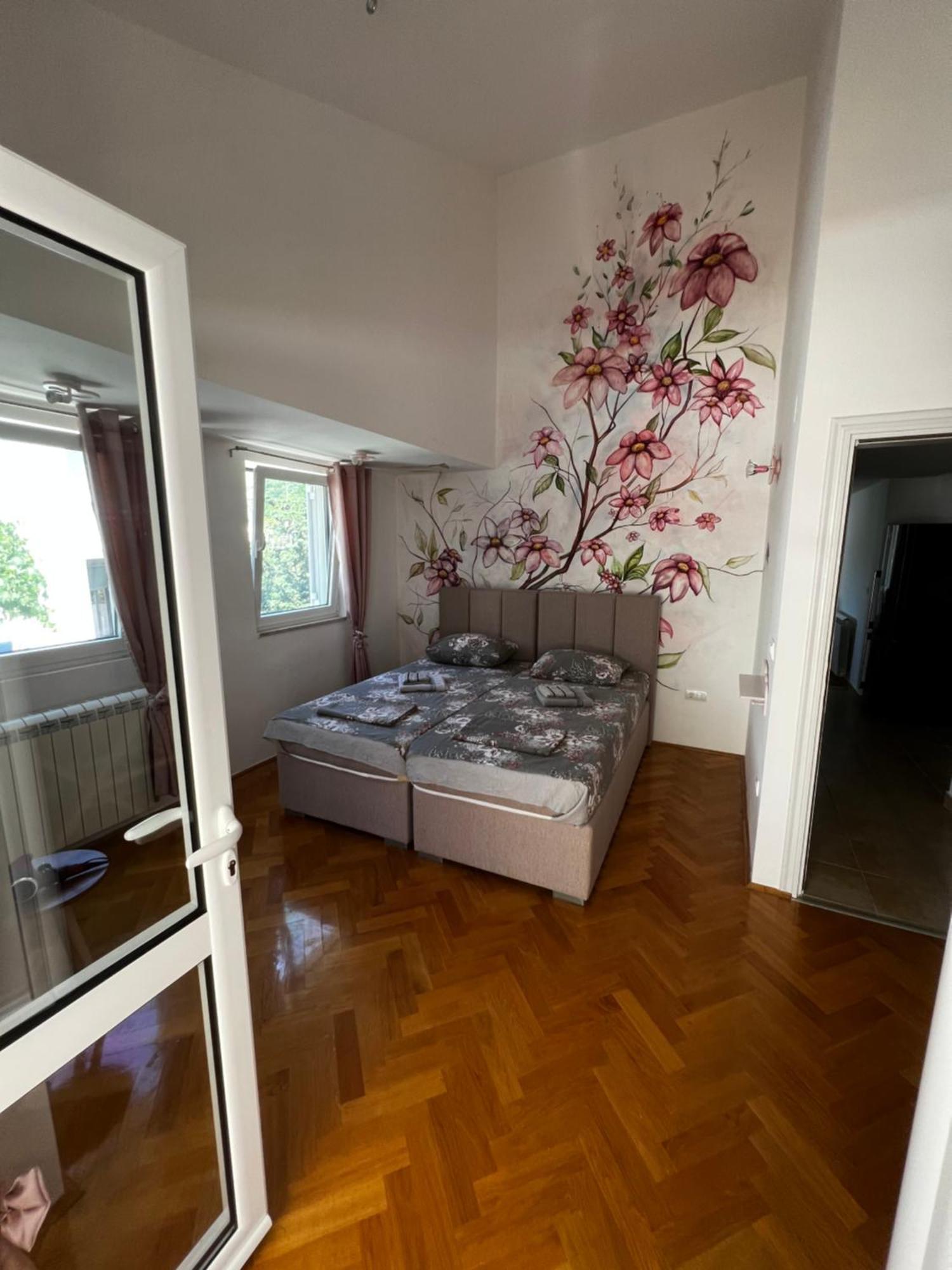 Guest House Mrvaljevic ブドヴァ エクステリア 写真